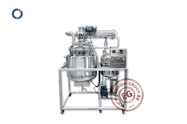 Промышленный водный дистиллятор  для производства эфирного масла и гидролата.
