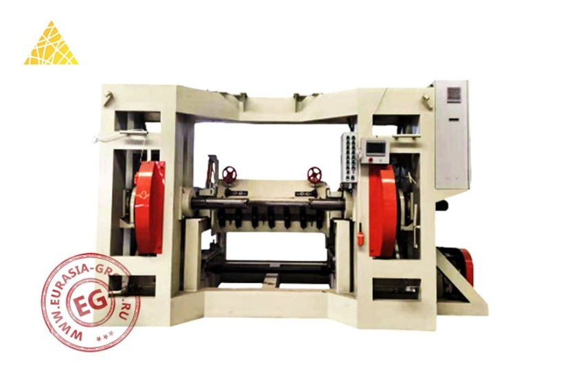 Станок для роспуска деревянных чурок на полосы шпона YQVP1300S