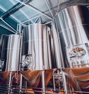 Вакуумно-выпарные аппараты в производстве сгущённого молока, виски, лекарственных эмульсий и вакцин