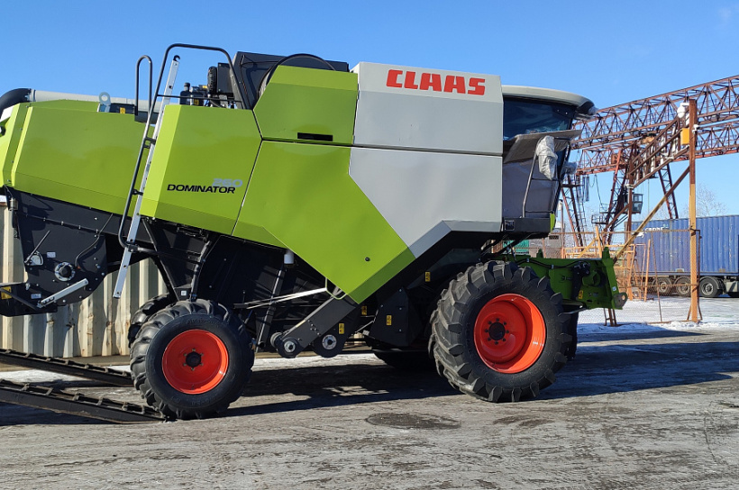 Доставка из Китая в Грузию 6-и комбайнов CLAAS Dominator 260