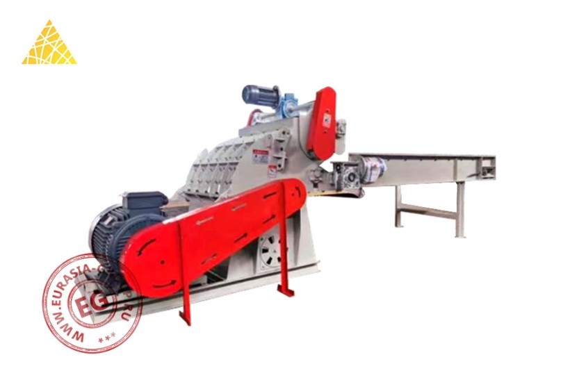 Дробилка для древесины с магнитным сепаратором U-WC1300