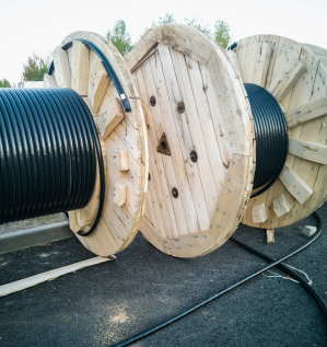 Перевозка абсорберов и партии катушек с кабелем