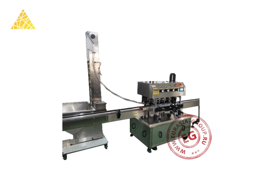 Скоростная укупорочная машина с автоматической подачей крышек GS-880