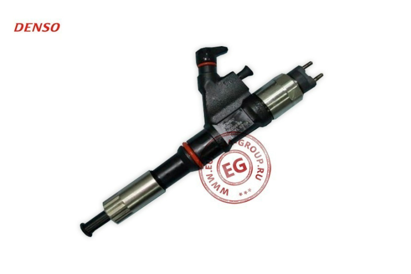 Форсунка DENSO 095000-6700