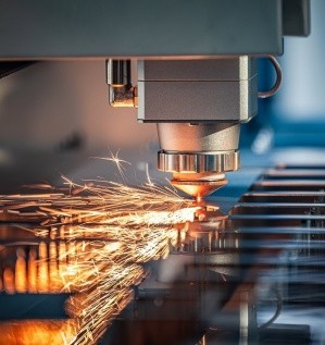 Лазерные технологии в станках – виды, особенности, области применения