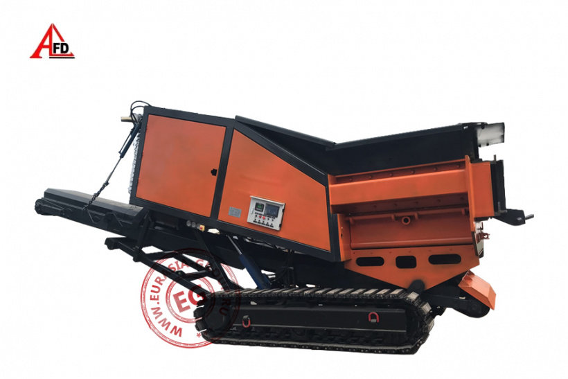 Гусеничный мобильный двухвальный измельчитель U-MS250