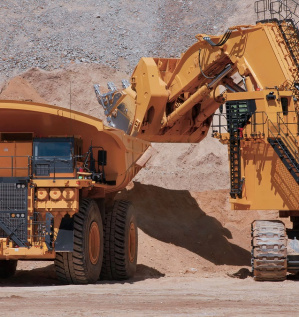 Япония прекращает поставки спецтехники в Россию. Чем заменим?