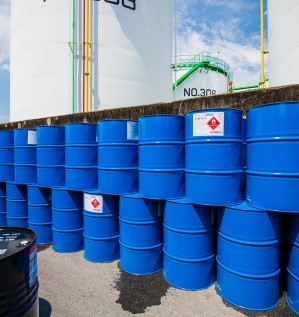 Опасные грузы. Класс – Легковоспламеняющиеся жидкости. Международные перевозки.