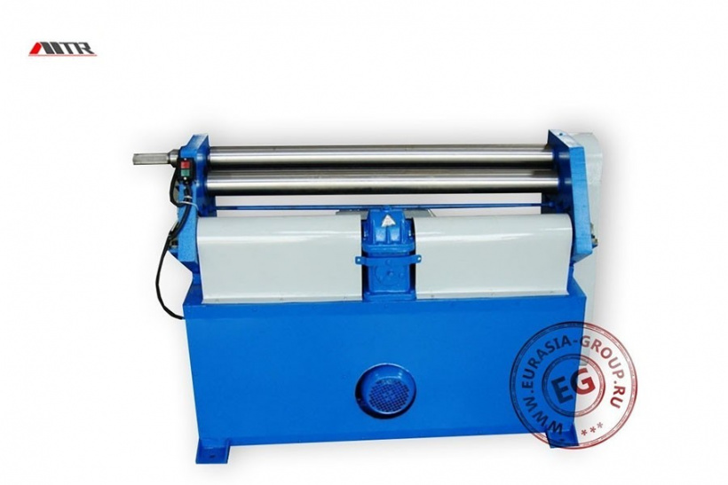 Малогабаритный трехвалковый листогиб W11Y-30×2000