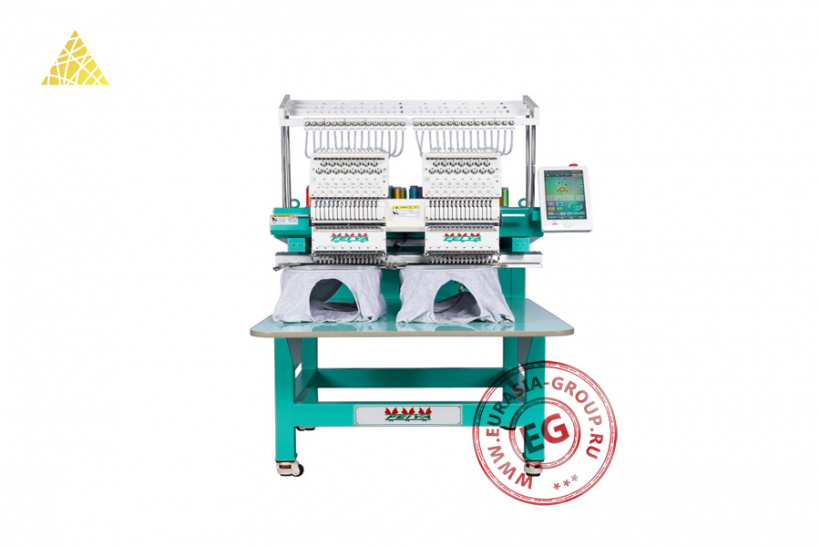 Двухголовочная вышивальная машина CTF1202